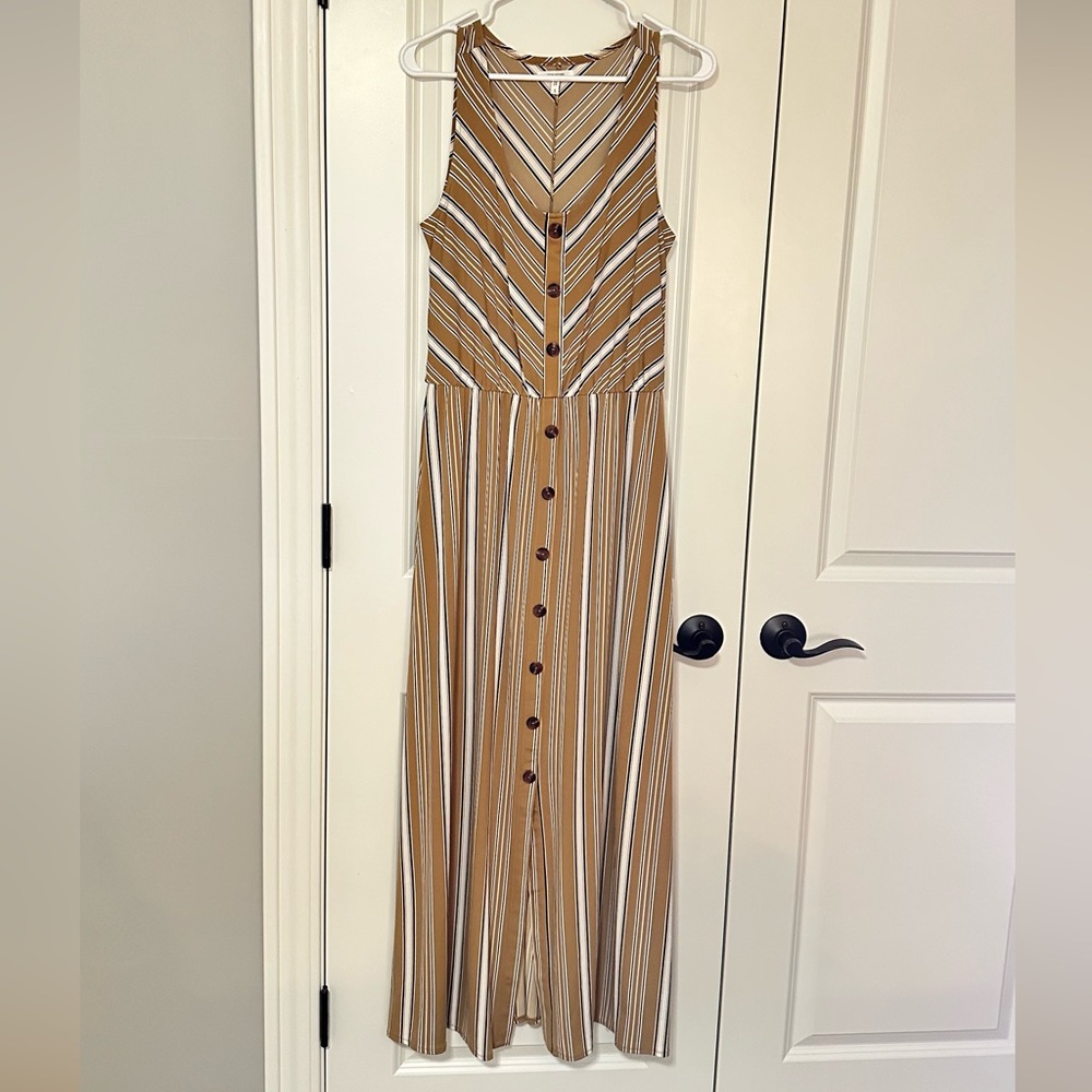 Maurices Brand- Mustard & White Sleeveless Maxi Dress